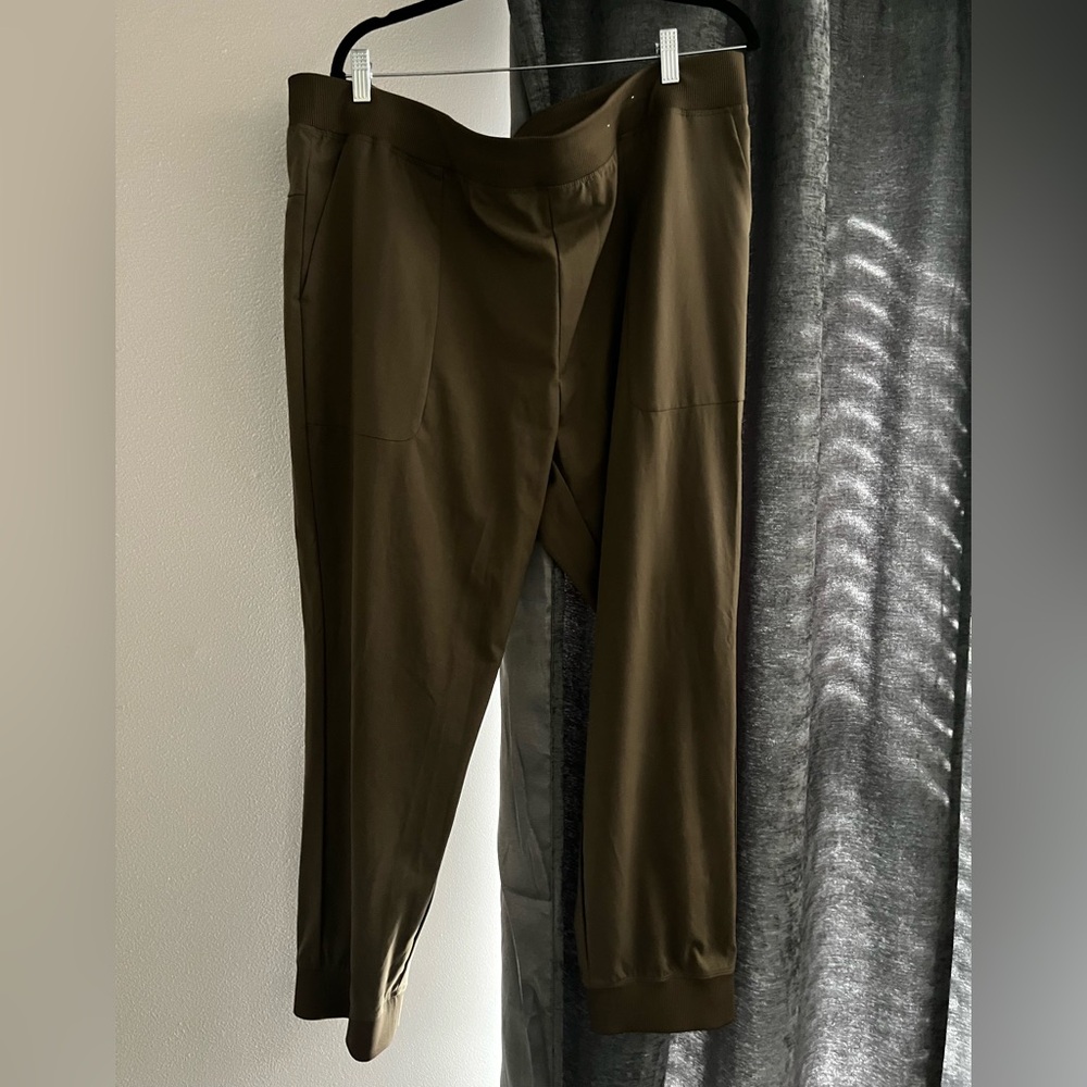 Green/Brown Joggers
